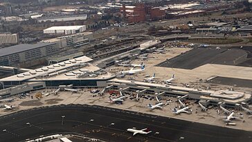 Les États-Unis envisagent de diminuer les vols à Newark à cause des soucis croissants de contrôle aérien