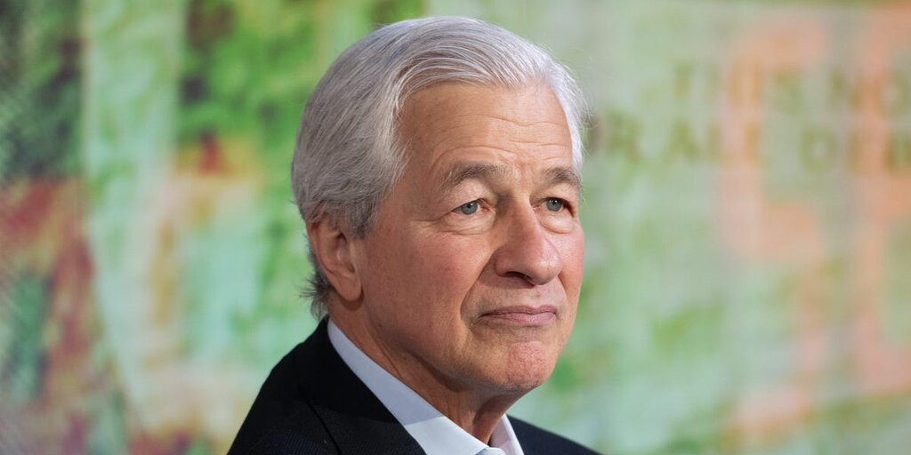 Jamie Dimon pense qu’une récession aux États-Unis est possible, même si les tensions commerciales diminuent Jamie Dimon pense qu’une récession aux États-Unis est possible, même si les tensions commerciales diminuent