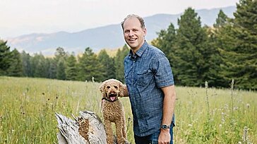 Le PDG d’une entreprise américaine de jouets pour chiens juge la fabrication locale non rentable si seul le profit importe