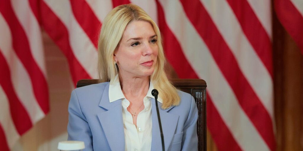 Le procureur général de Trump a vendu des millions d’actions de Trump Media le jour de la Libération