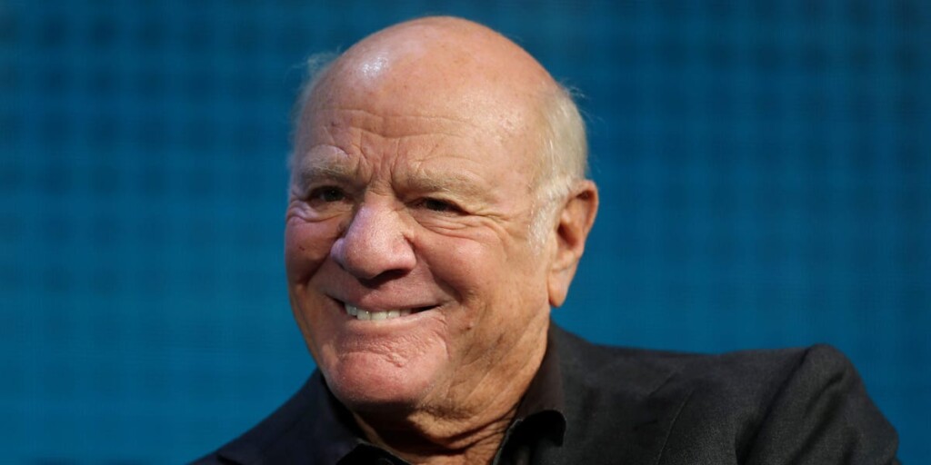 Barry Diller pense qu’il faut appliquer les tarifs de Trump, malgré des conséquences désastreuses Barry Diller pense qu’il faut appliquer les tarifs de Trump, malgré des conséquences désastreuses