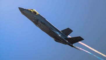 Un F-35 furtif a envoyé des données secrètes à une base danoise à 5 000 miles du Texas