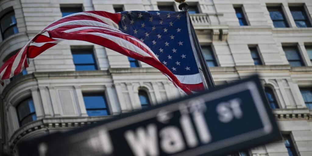 D’après une étude de JPMorgan, les investisseurs mondiaux préfèrent vendre des actifs américains malgré la suprématie du marché américain