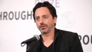Sergey Brin a récemment donné des actions valant environ 700 millions de dollars, bénéficiaire inconnu