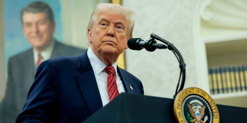 Trump sollicite du Congrès l’approbation de réductions de 9 milliards, incluant 1 milliard pour la télévision publique Trump sollicite du Congrès l’approbation de réductions de 9 milliards, incluant 1 milliard pour la télévision publique