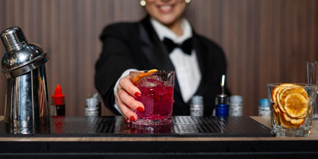 Après plus de dix ans comme barman, voici 11 attitudes que j’aimerais que les clients arrêtent