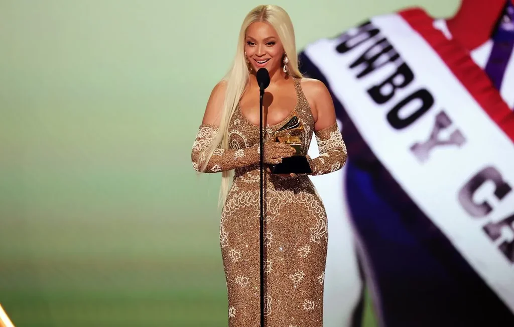 Découvrez le coût surprenant du nouveau grill sur mesure de Beyoncé, sa dernière tendance