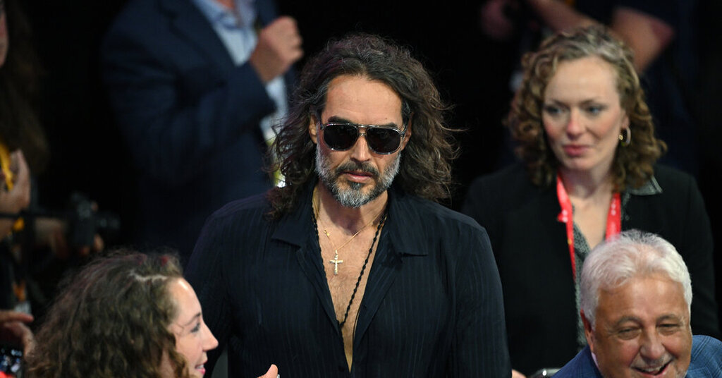 Russell Brand : audience pour accusations de viol et d’agressions sexuelles Russell Brand : audience pour accusations de viol et d’agressions sexuelles