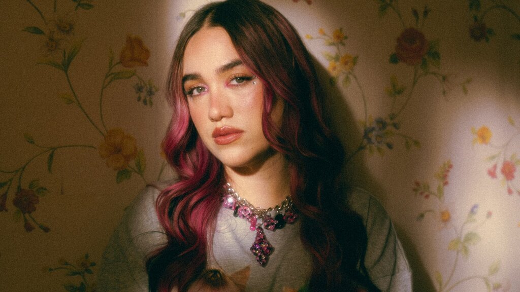 Ela Taubert révèle des détails sur son premier album nommé « Preguntas a Las 11 : 11 »
