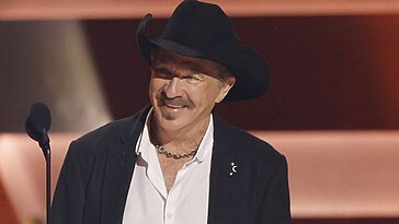Anniversaires de célébrités du 12 mai : Kix Brooks et Eric Singer