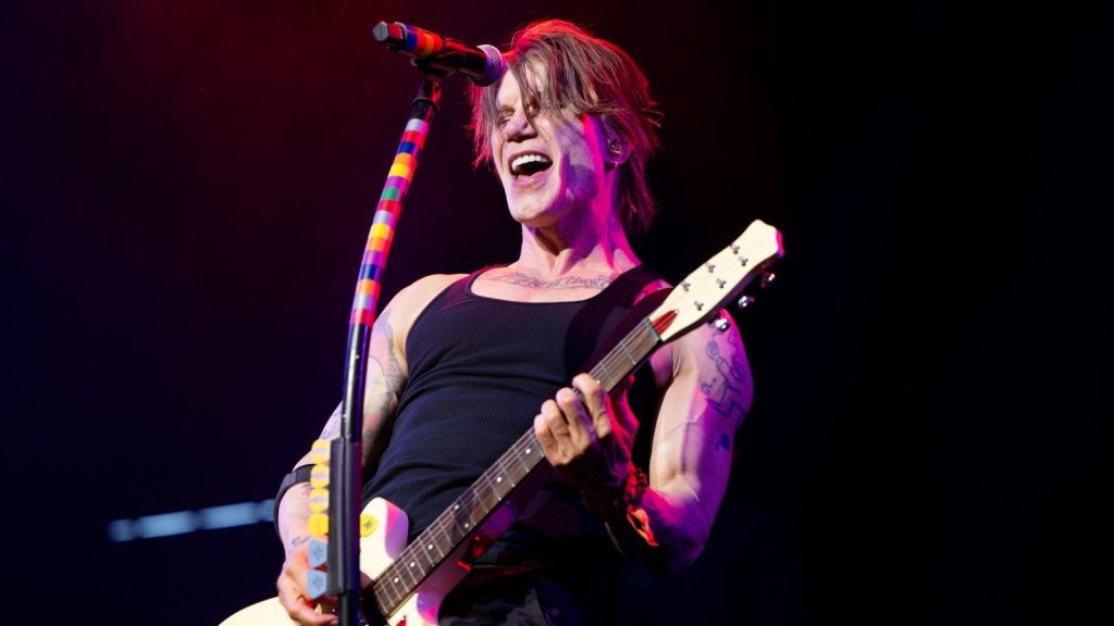 Lors de son mariage, Goo Goo Dolls a joué « Iris », la chanson préférée de Demi Lovato