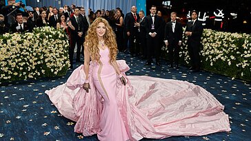 Shakira a chanté « Hips Don’t Lie » sur ‘Tonight’ pour fêter les 20 ans de la chanson