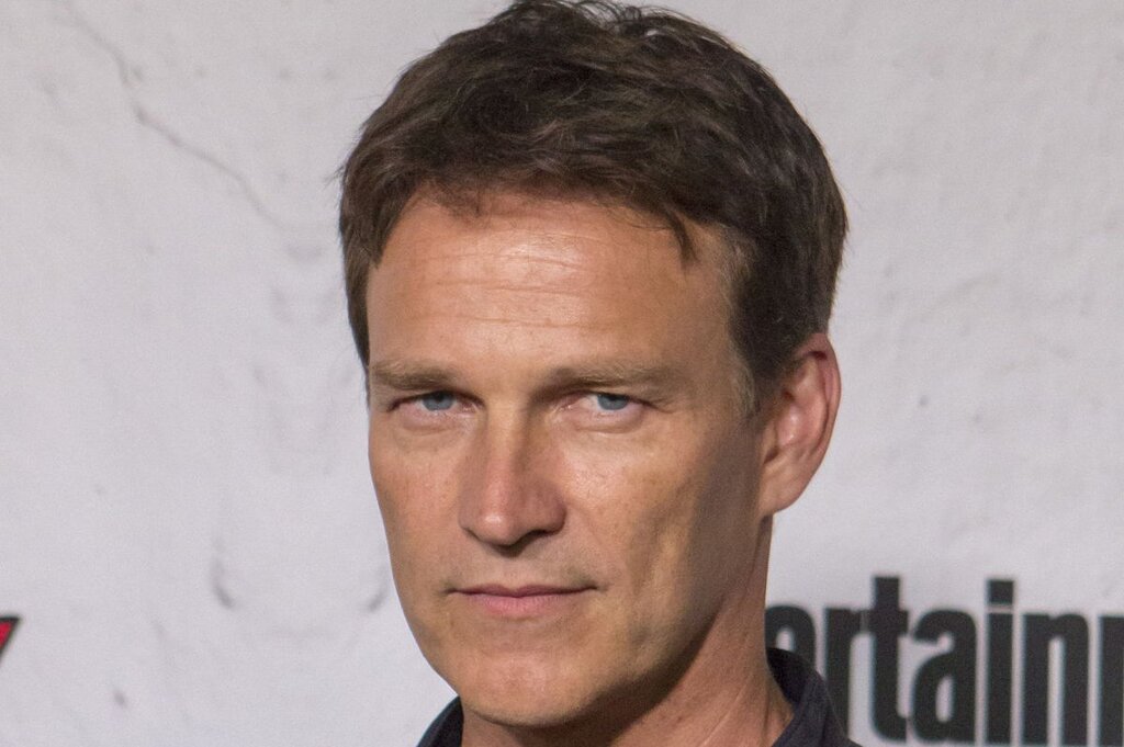 Stephen Moyer enquête sur des meurtres dans le milieu artistique dans la bande-annonce Stephen Moyer enquête sur des meurtres dans le milieu artistique dans la bande-annonce