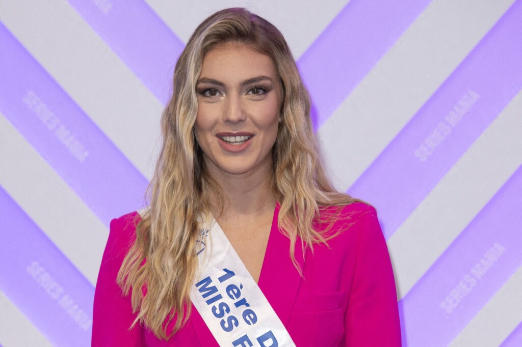 Agathe Cauet entame la dernière phase de sa préparation avant le grand événement Agathe Cauet entame la dernière phase de sa préparation avant le grand événement