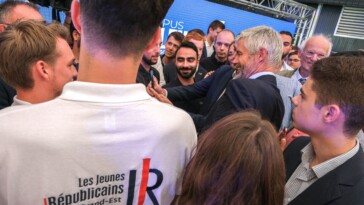 Des jeunes Républicains réclament l’élection de leur président et critiquent la direction actuelle