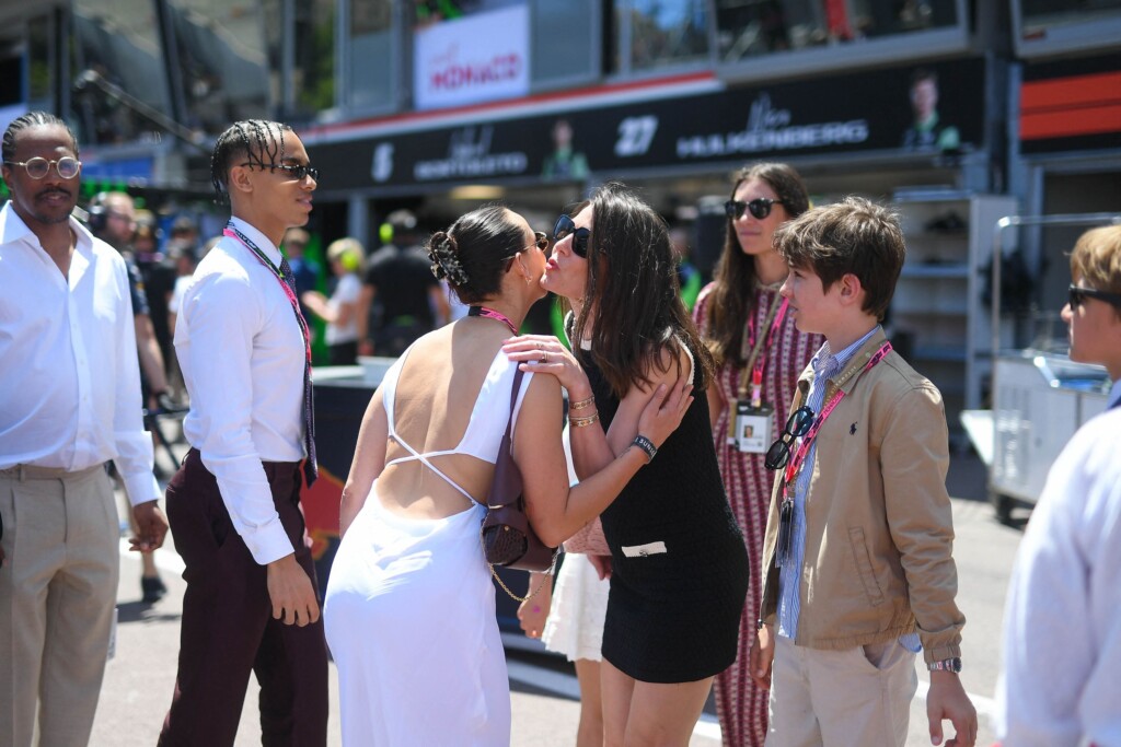 Charlotte, Alexandre, Pauline, Louis et Camille : réunion royale au Grand Prix de Monaco