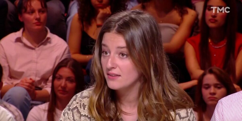 Ambre Chalumeau dévoile son lien avec Yann Barthès dans l’émission Quotidien Ambre Chalumeau dévoile son lien avec Yann Barthès dans l’émission Quotidien