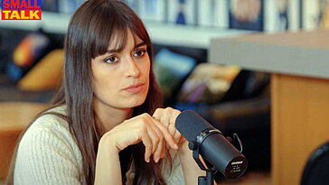 Clara Luciani raconte sa vie avec la douleur d’une maladie neurologique