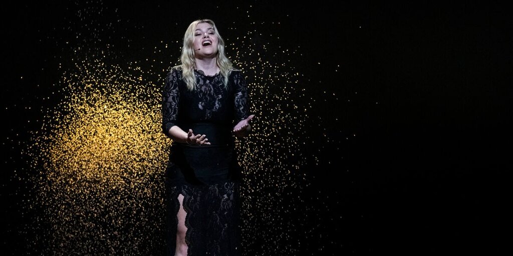 Des photos exclusives de Louane, sa mère et sa fille Esmée diffusées avant l’Eurovision