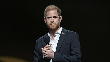 Le prince Harry réagit à l’état de santé du roi Charles III, suscitant une controverse