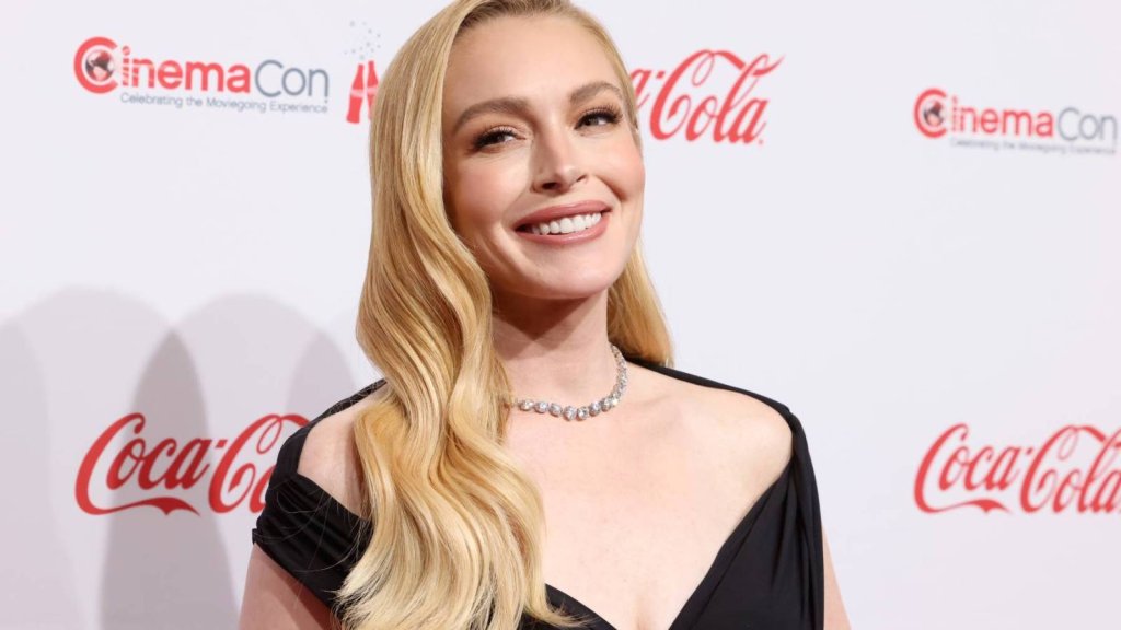 Lindsay Lohan évoque son retour au chant dans « Freaky Friday » : une expérience éprouvante Lindsay Lohan évoque son retour au chant dans « Freaky Friday » : une expérience éprouvante