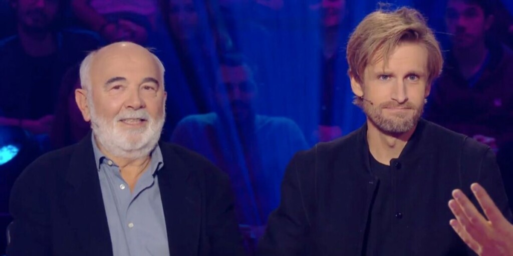 Paul El Kharrat menace Gérard Jugnot et Philippe Lacheau dans Les 12 Coups de Midi Paul El Kharrat menace Gérard Jugnot et Philippe Lacheau dans Les 12 Coups de Midi