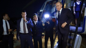 La Russie affirme avoir protégé l’hélicoptère de Poutine d’une attaque de drones