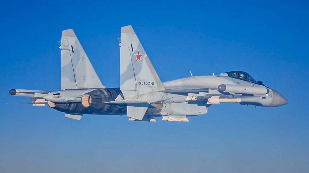 Un avion russe entre dans l’espace aérien de l’OTAN après l’interception d’un pétrolier fantôme