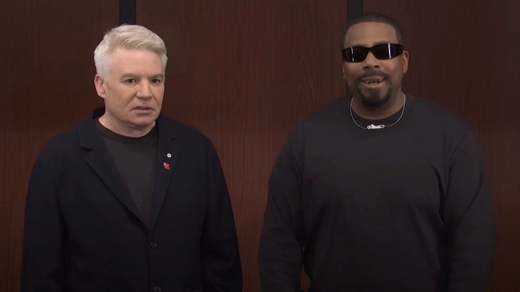 SNL parodie le moment culte de Mike Myers et Kanye West dans un sketch d’ascenseur