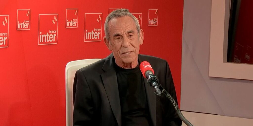 Thierry Ardisson ému aux larmes sur France Inter en parlant de sa famille, Léa Salamé surprise Thierry Ardisson ému aux larmes sur France Inter en parlant de sa famille, Léa Salamé surprise