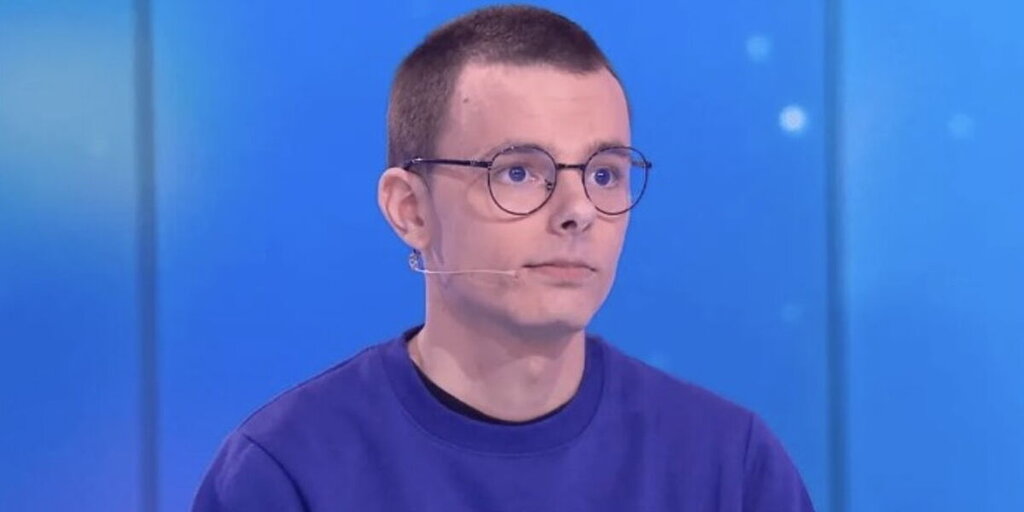 Emilien remporte des cadeaux incroyables dans Les 12 Coups de Midi : 809 881 euros de gains Emilien remporte des cadeaux incroyables dans Les 12 Coups de Midi : 809 881 euros de gains