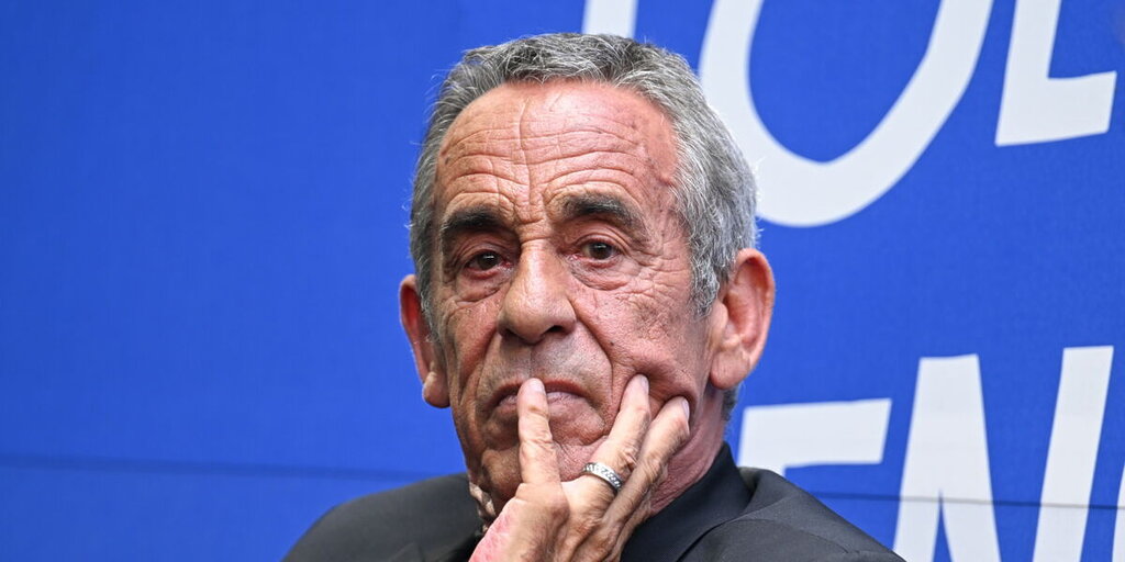 Thierry Ardisson : Décès et les sept personnalités à contacter selon ses dernières volontés Thierry Ardisson : Décès et les sept personnalités à contacter selon ses dernières volontés