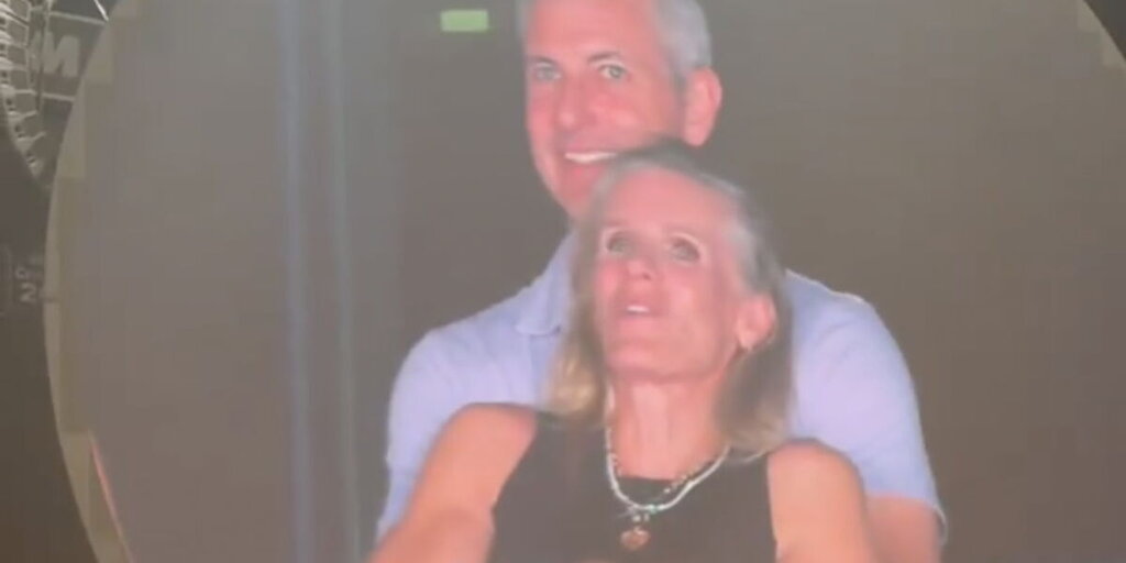 Scandale : Andy Byron, célèbre entrepreneur, surpris en flagrant délit d’adultère au concert de Coldplay par la Love Cam