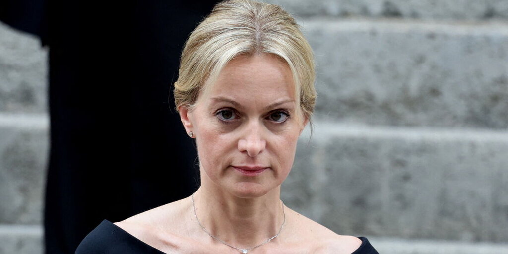 « Absence d’Audrey Crespo-Mara dans Sept à Huit : L’appel passé à sa remplaçante Hélène Mannarino » « Absence d’Audrey Crespo-Mara dans Sept à Huit : L’appel passé à sa remplaçante Hélène Mannarino »