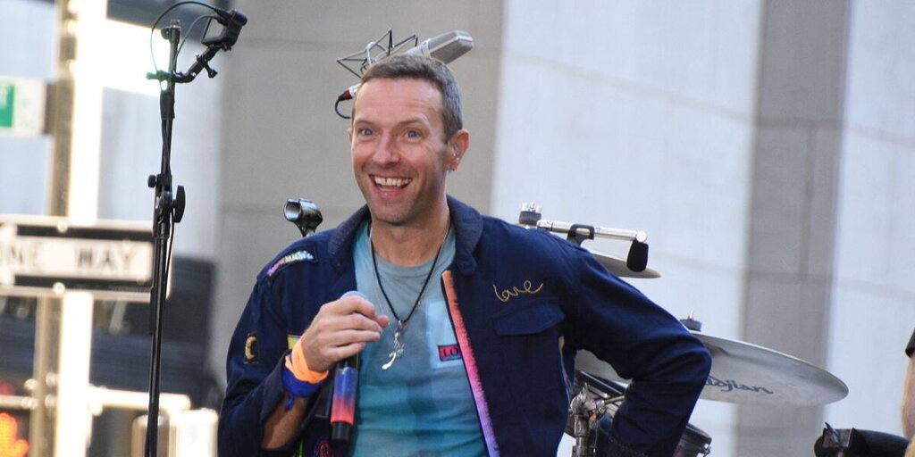 Chris Martin Clarifie la Situation Après la Liaison Révélée de Deux Fans lors d’un Concert Coldplay Chris Martin Clarifie la Situation Après la Liaison Révélée de Deux Fans lors d’un Concert Coldplay