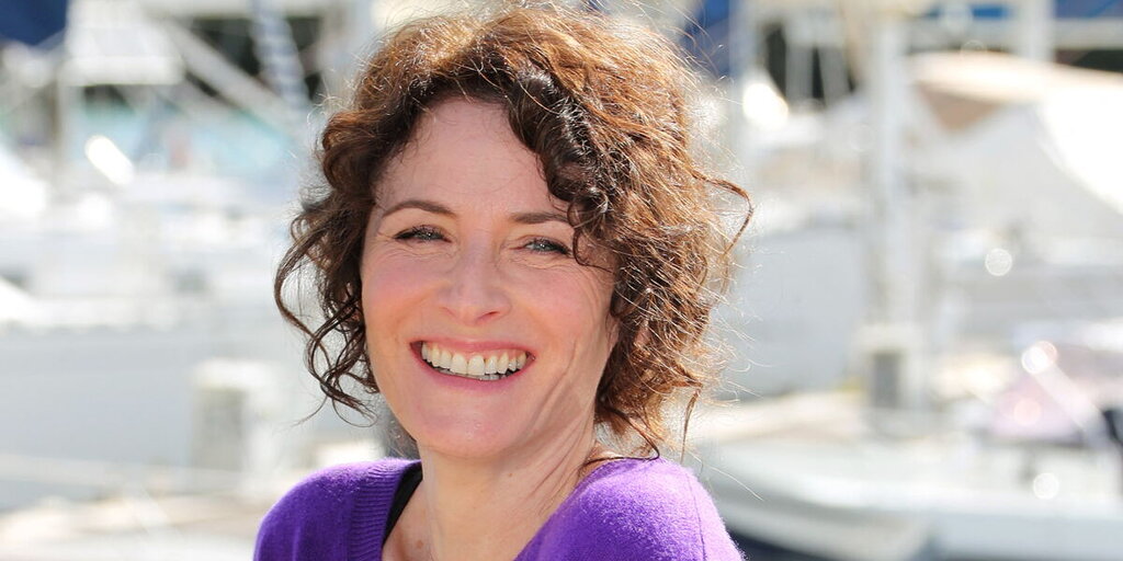 Ici Tout Commence : Elsa Lunghini s’exprime sur son fils dans la série