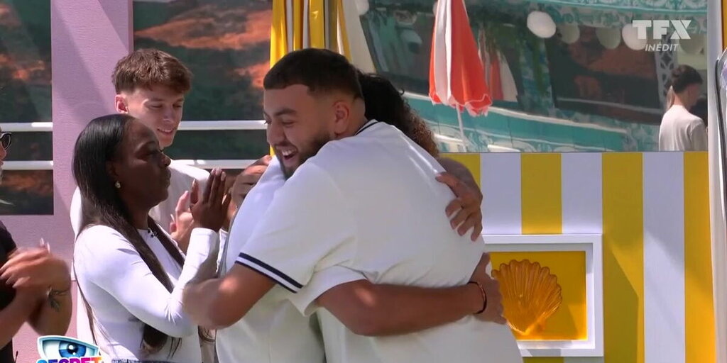 Demi-finaliste de la saison 13 : découvrez qui est le premier candidat de Secret Story Demi-finaliste de la saison 13 : découvrez qui est le premier candidat de Secret Story