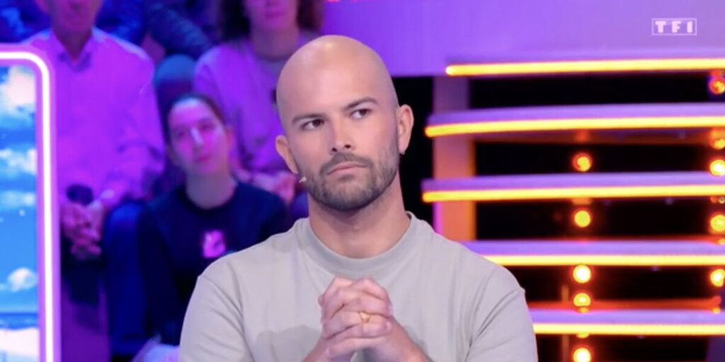 Étoile mystérieuse des 12 coups de midi : une star du rock enfin dévoilée aux téléspectateurs Étoile mystérieuse des 12 coups de midi : une star du rock enfin dévoilée aux téléspectateurs