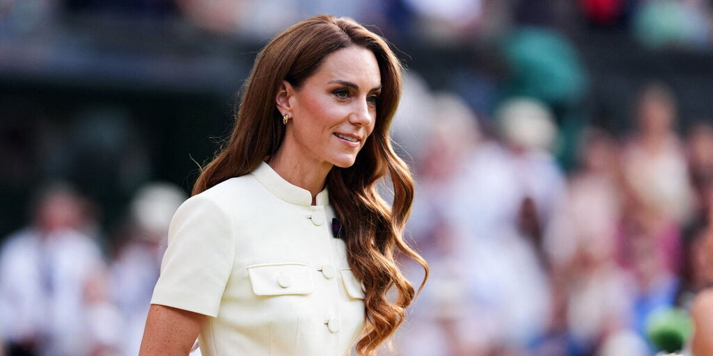 Vidéo choc : Kate Middleton en larmes, les déclarations enflammées de William à son épouse qui font le tour des réseaux Vidéo choc : Kate Middleton en larmes, les déclarations enflammées de William à son épouse qui font le tour des réseaux