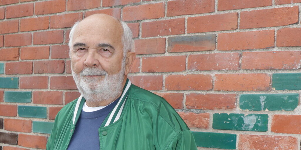 Gérard Jugnot se confie sur l’écart de 30 ans avec sa femme : ‘Elle s’en fiche’