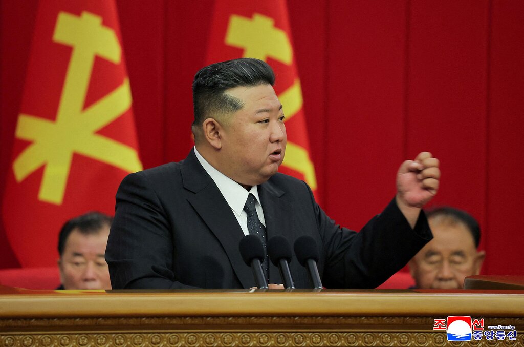 Une réfugiée porte plainte contre Kim Jong-un pour torture et violences sexuelles dans les prisons de son régime