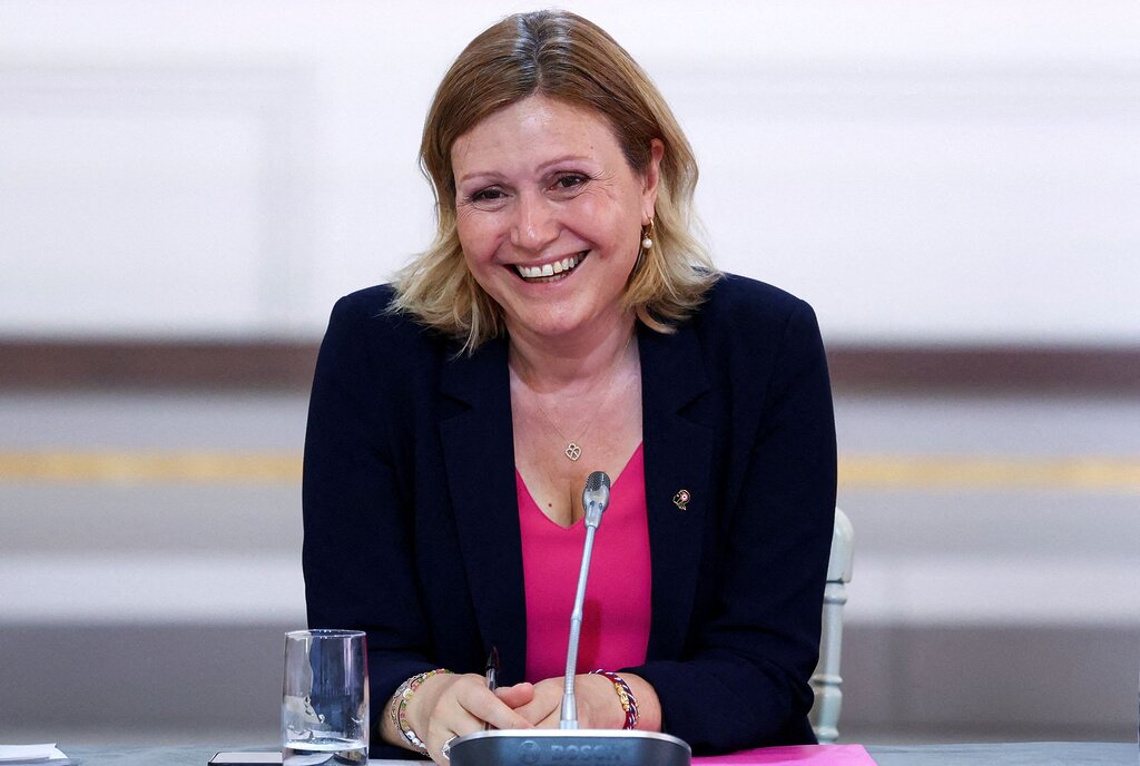 Braun-Pivet annonce une « nouvelle approche » pour le débat lors de la rentrée à venir
