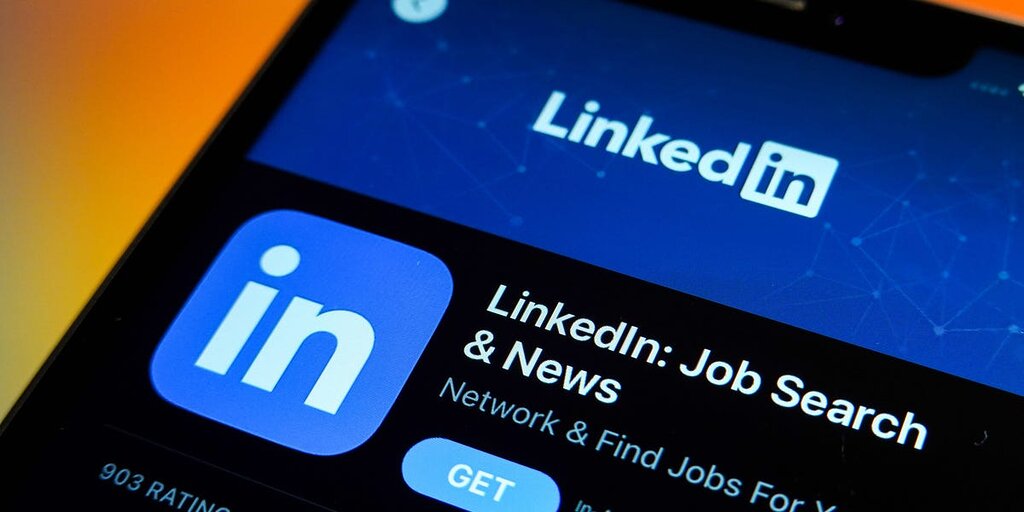 Conseils et pièges à éviter sur LinkedIn Conseils et pièges à éviter sur LinkedIn