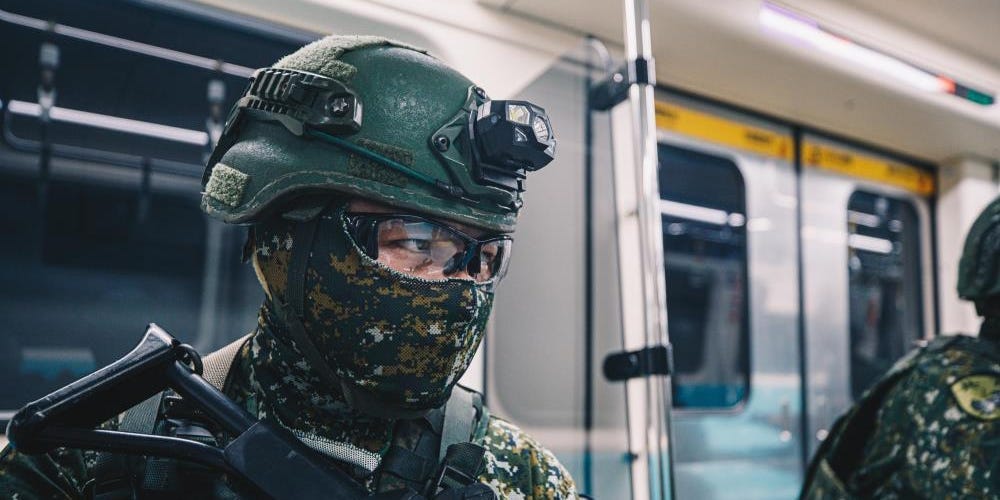 Les forces taïwanaises s’entraînent à utiliser le métro en cas d’invasion chinoise Les forces taïwanaises s’entraînent à utiliser le métro en cas d’invasion chinoise