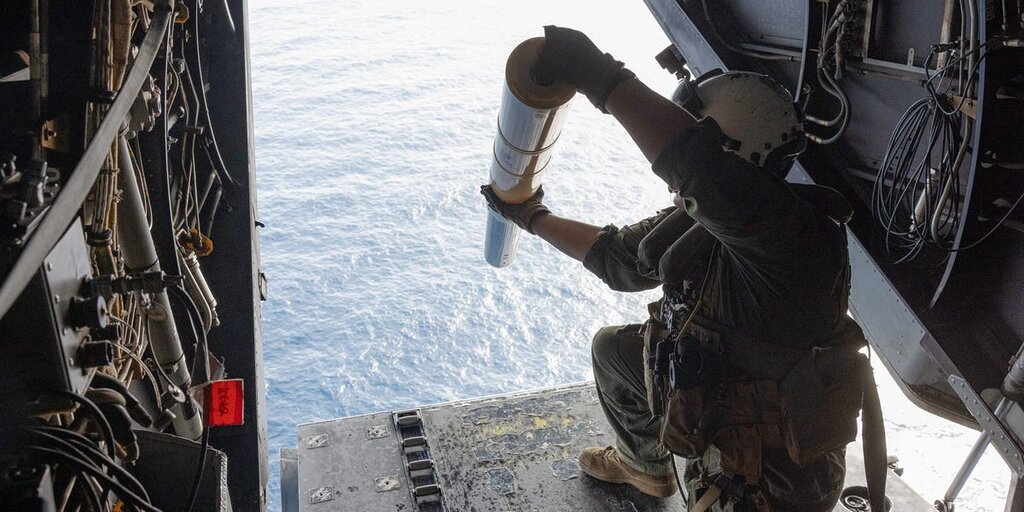 Les Marines américains commencent à s impliquer dans la chasse aux sous-marins de la Navy