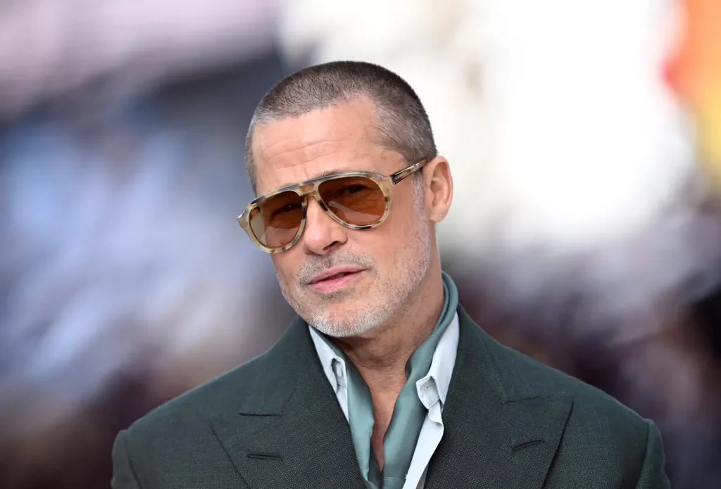 Skincare Line de Brad Pitt : Les critiques s’élèvent sur son efficacité à le maintenir jeune