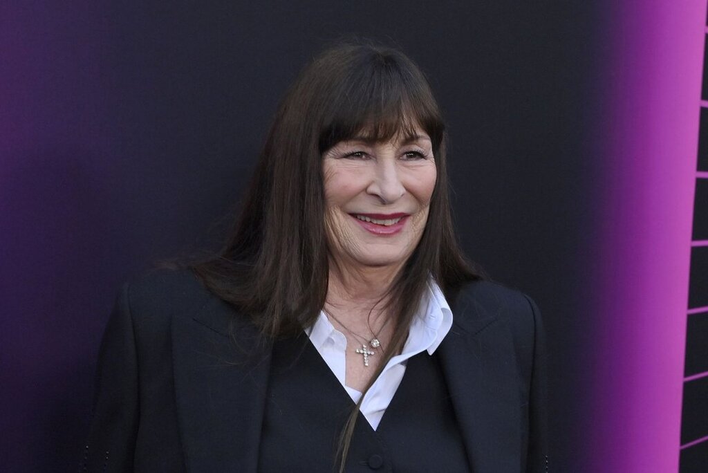Le 8 juillet : anniversaires célèbres d’Anjelica Huston et Kevin Bacon
