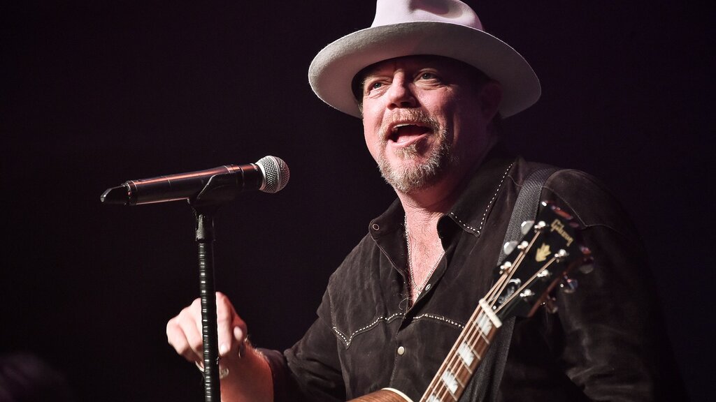 Pat Green parle de la perte tragique de proches durant les inondations au Texas