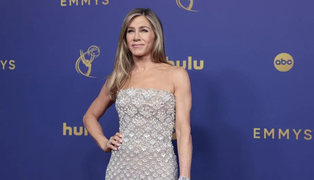 Qui est le nouveau petit ami supposé de Jennifer Aniston, Jim Curtis ?