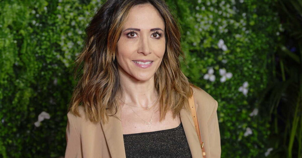 Rupture de Fabienne Carat : Annonce de sa séparation avec Léo, son compagnon 19 ans plus jeune après deux ans Rupture de Fabienne Carat : Annonce de sa séparation avec Léo, son compagnon 19 ans plus jeune après deux ans